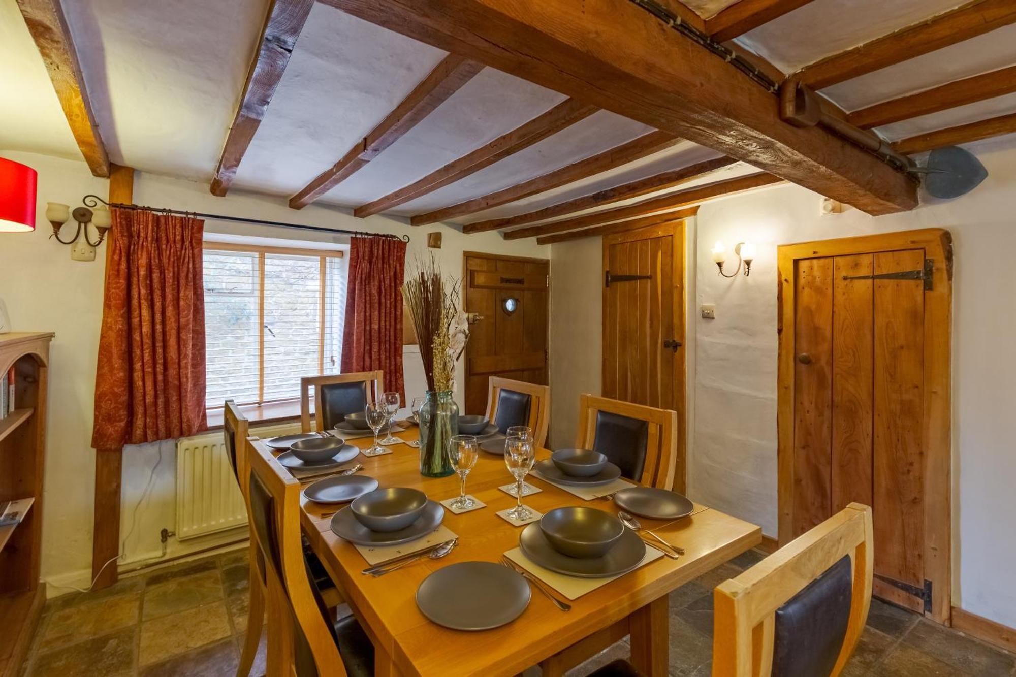 Holiday home 14th-century Cosy 3-bed Business *