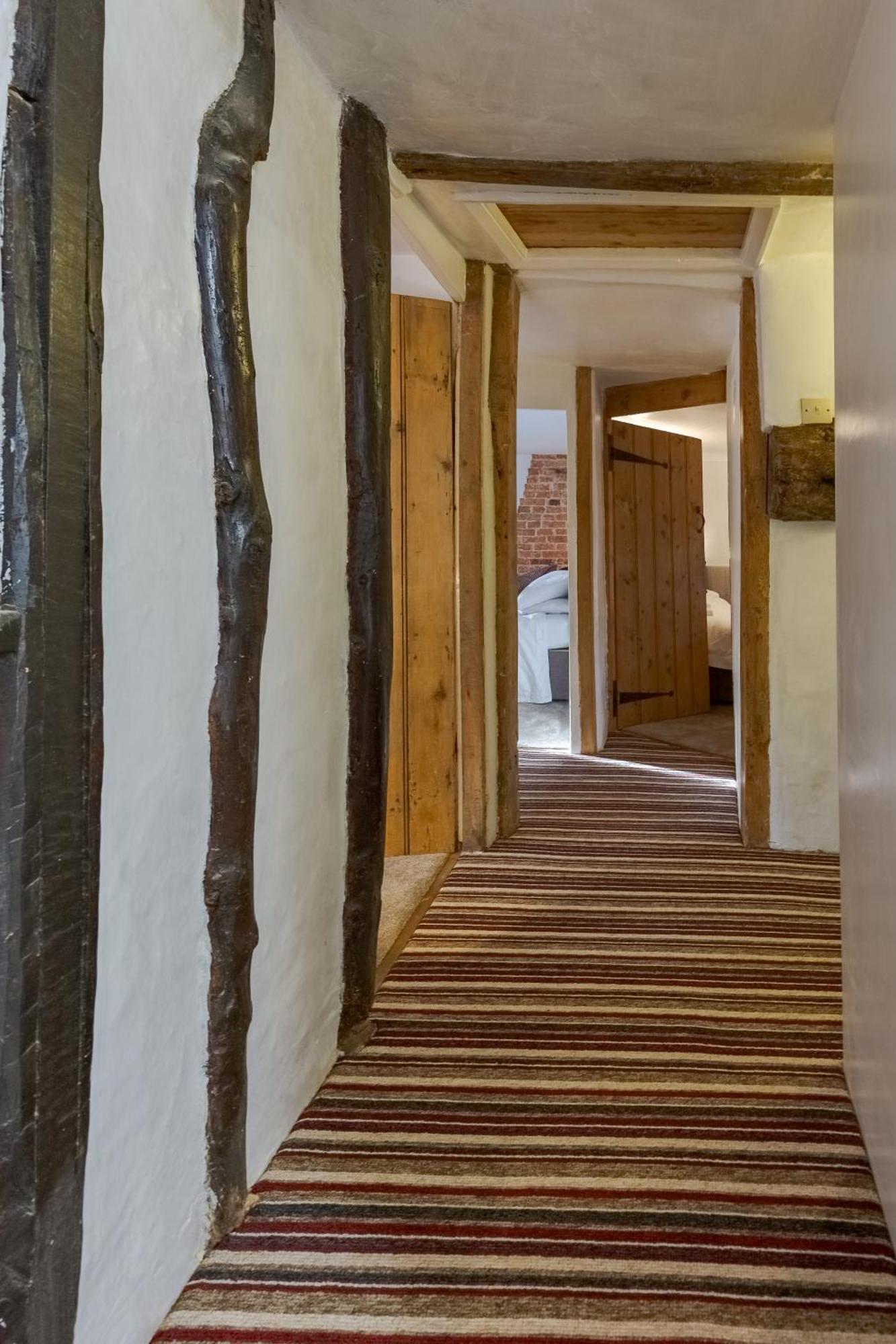 14th-century Cosy 3-bed Business Holiday home Bloxham